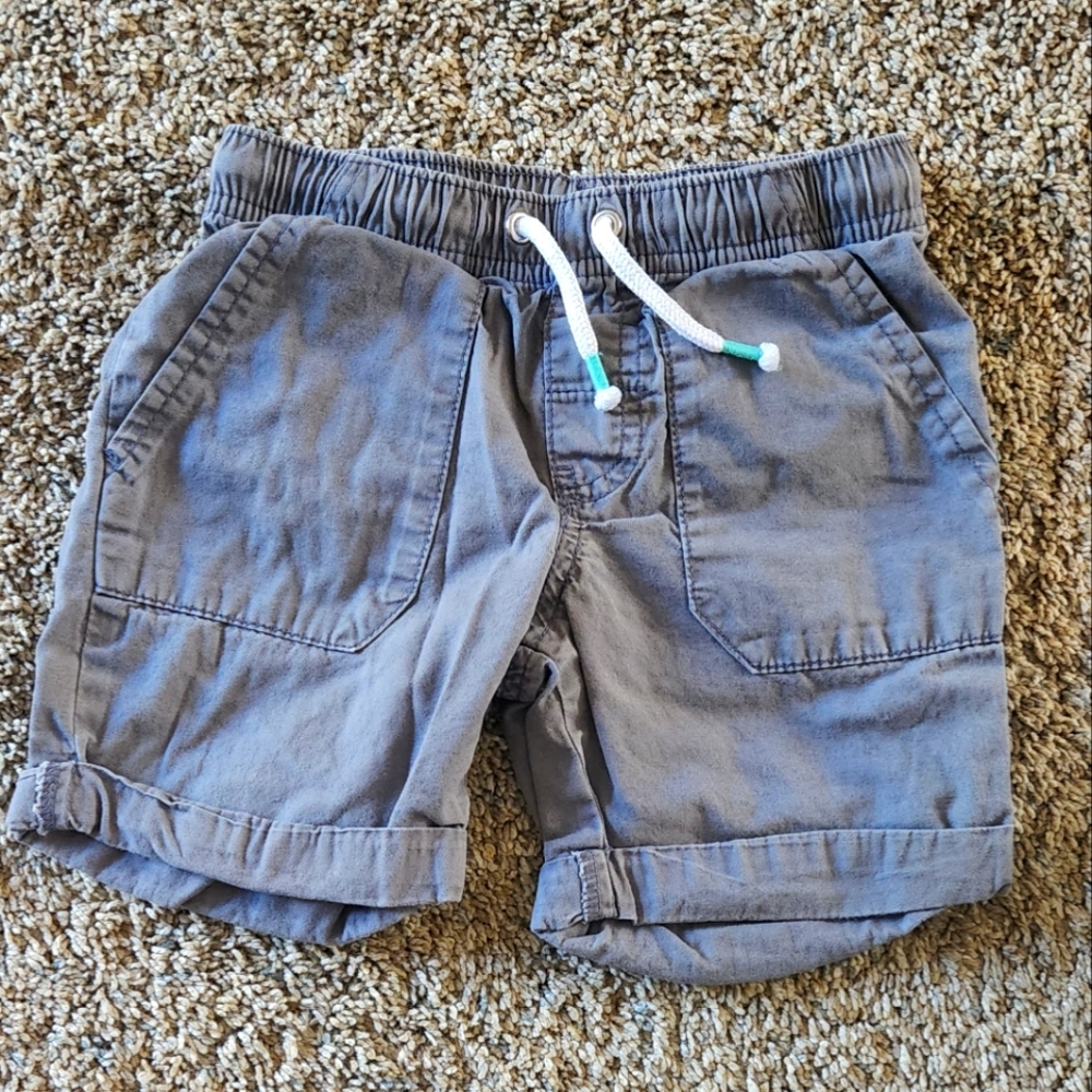 Biys 4t shorts Cat and Jack